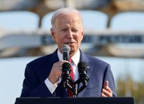 biden-visita-a-irlanda-do-norte-para-celebrar-25-anos-de-acordo-de-paz