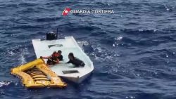 naufragio-de-barco-com-migrantes-deixa-21-desaparecidos-perto-de-ilha-da-italia