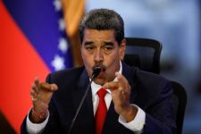 parlamento-venezuelano-pede-que-maduro-rompa-relacoes-com-a-espanha